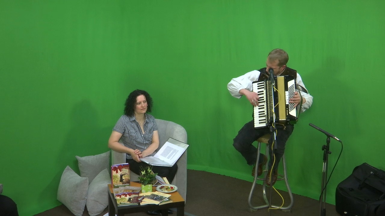 MEgional mit Eindrücken von der LeseTour im Studio des MEF MEgional mit Eindrücken von der LeseTour im Studio des MEF