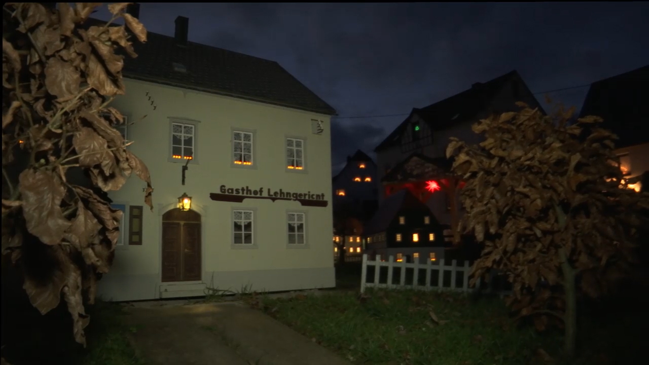 MEgional mit dem Besuch im Mini Weißbach MEgional mit dem Besuch im Mini Weißbach