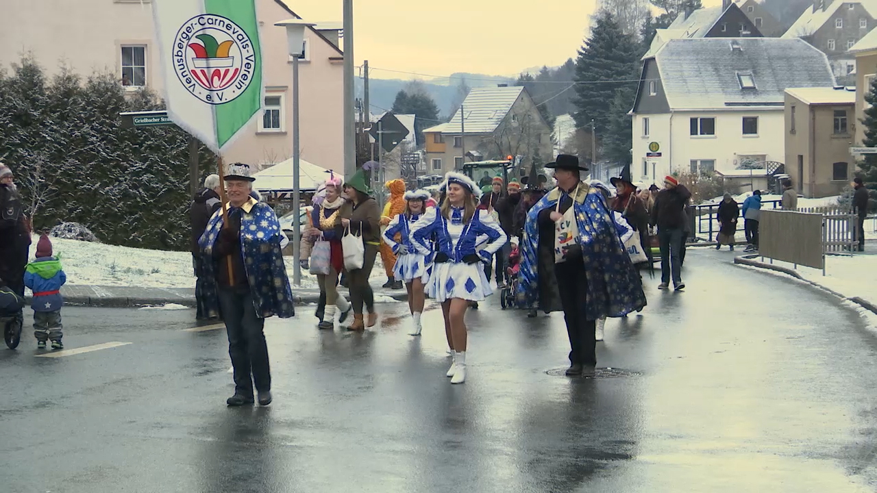 MEgional heute mit dem Rosenmontagsumzug in Venusberg MEgional heute mit dem Rosenmontagsumzug