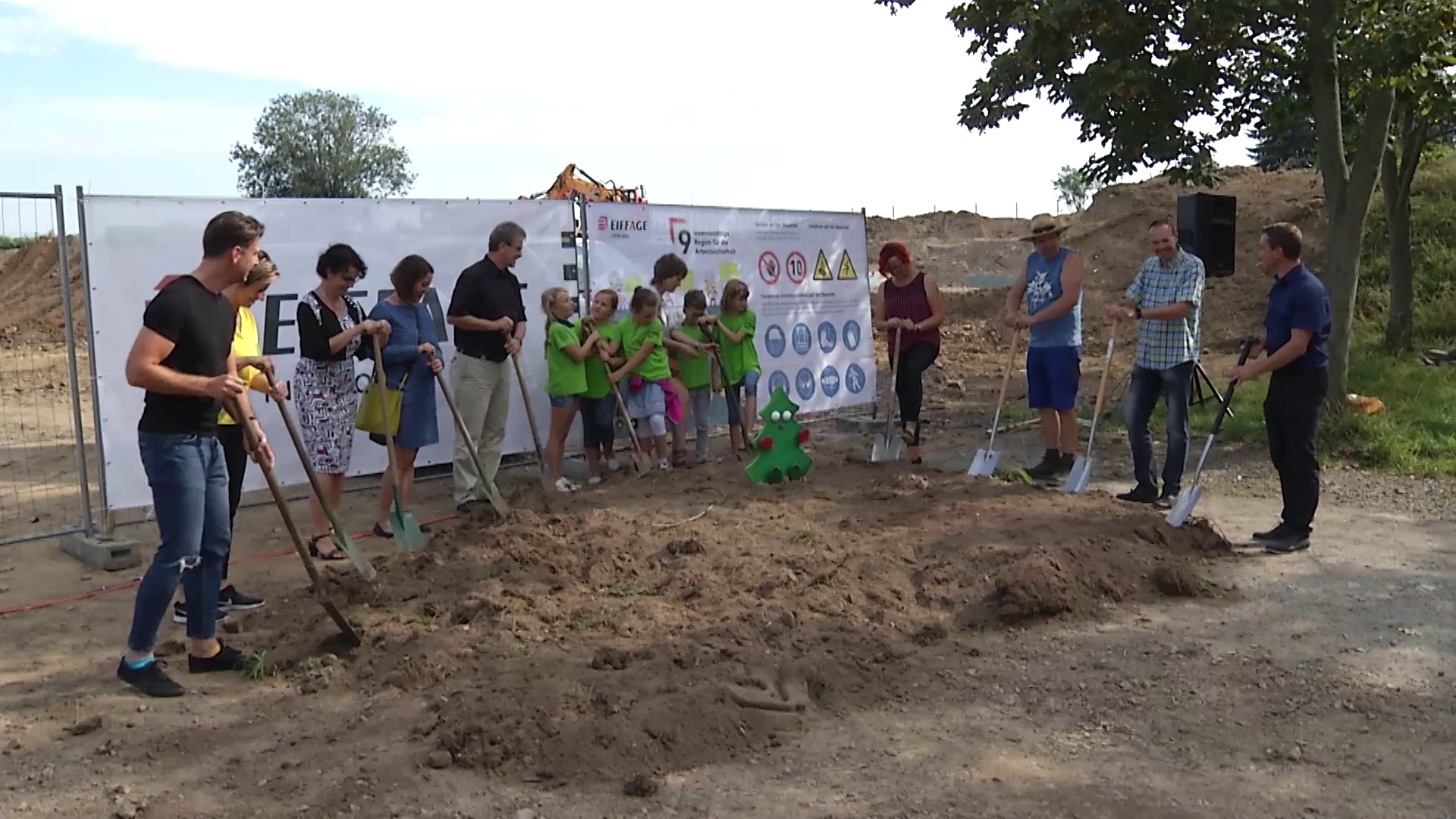 MEgional am 17. September 2020 mit dem 1. Spatenstich an der Grundschule Grünhainichen 