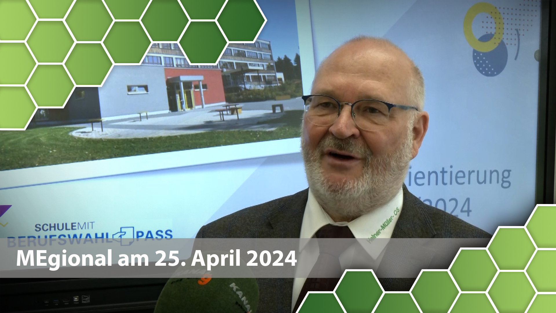 MEgional am 25. April 2024 mit der Auszeichnung der Heiner-Müller Oberschule in Eppendorf